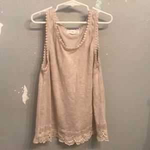 tan tank top